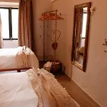 Dom wakacyjny Casa Rustica Em - Karmea *