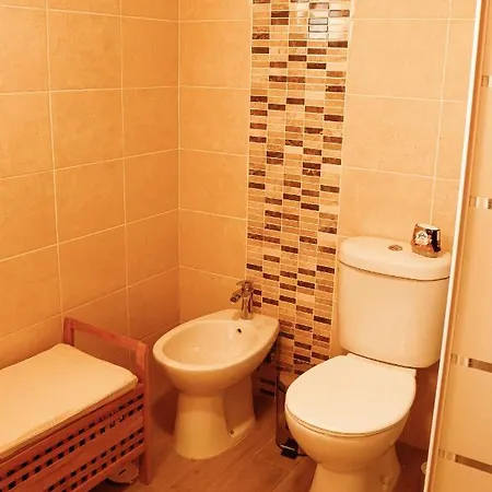 Casa Rustica Em - Karmea Alte