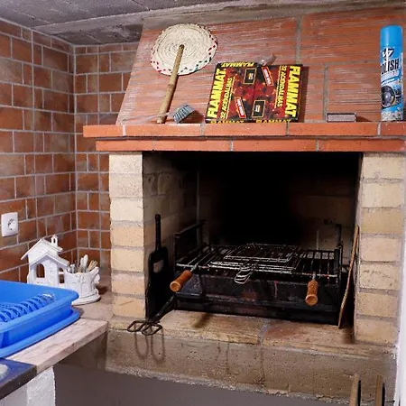 Nyaraló Casa Rustica Em - Karmea Alte